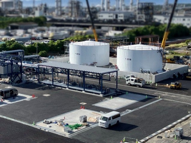 Facility for receiving used cooking oil as feedstock for SAF