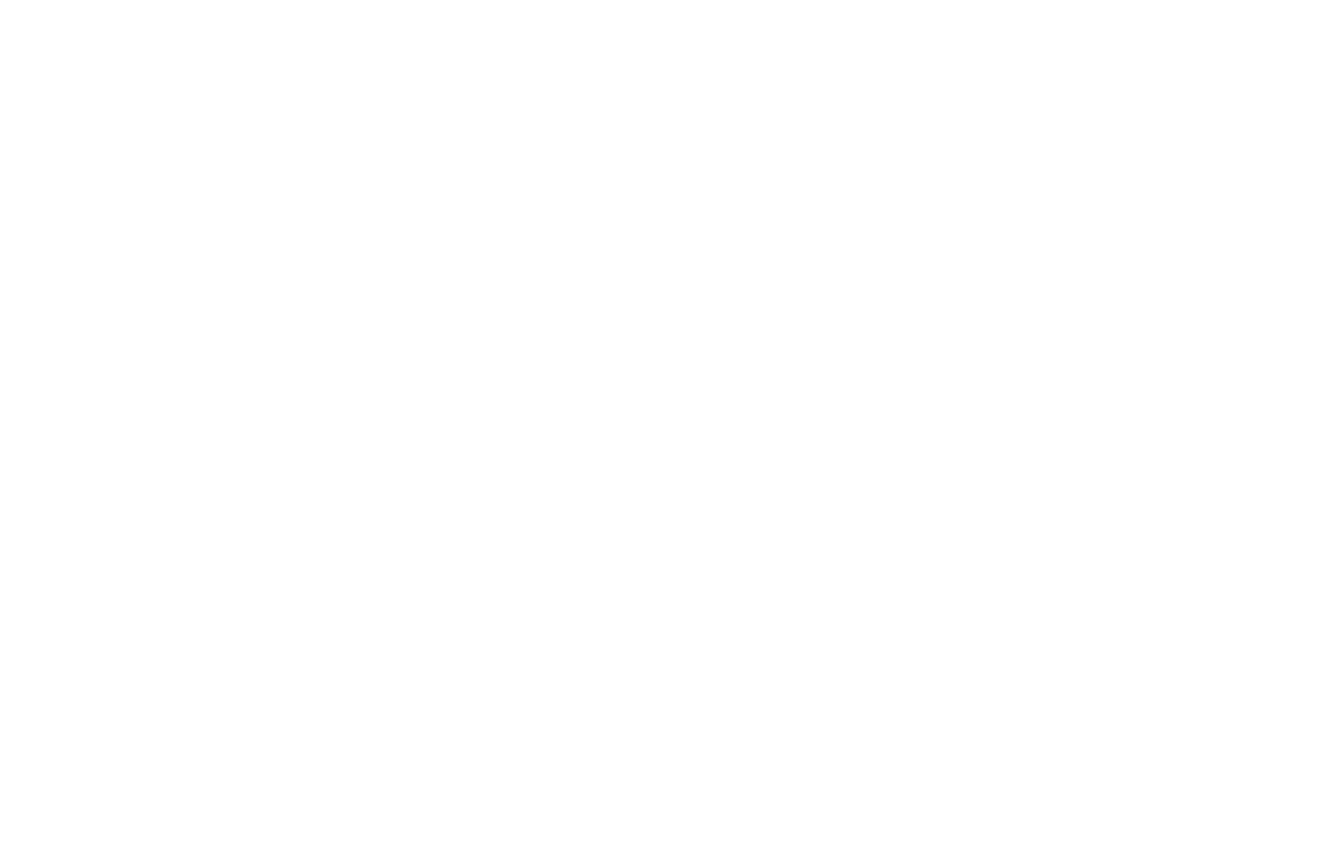 早朝、通勤中の車内でホットコーヒーを飲んだ時