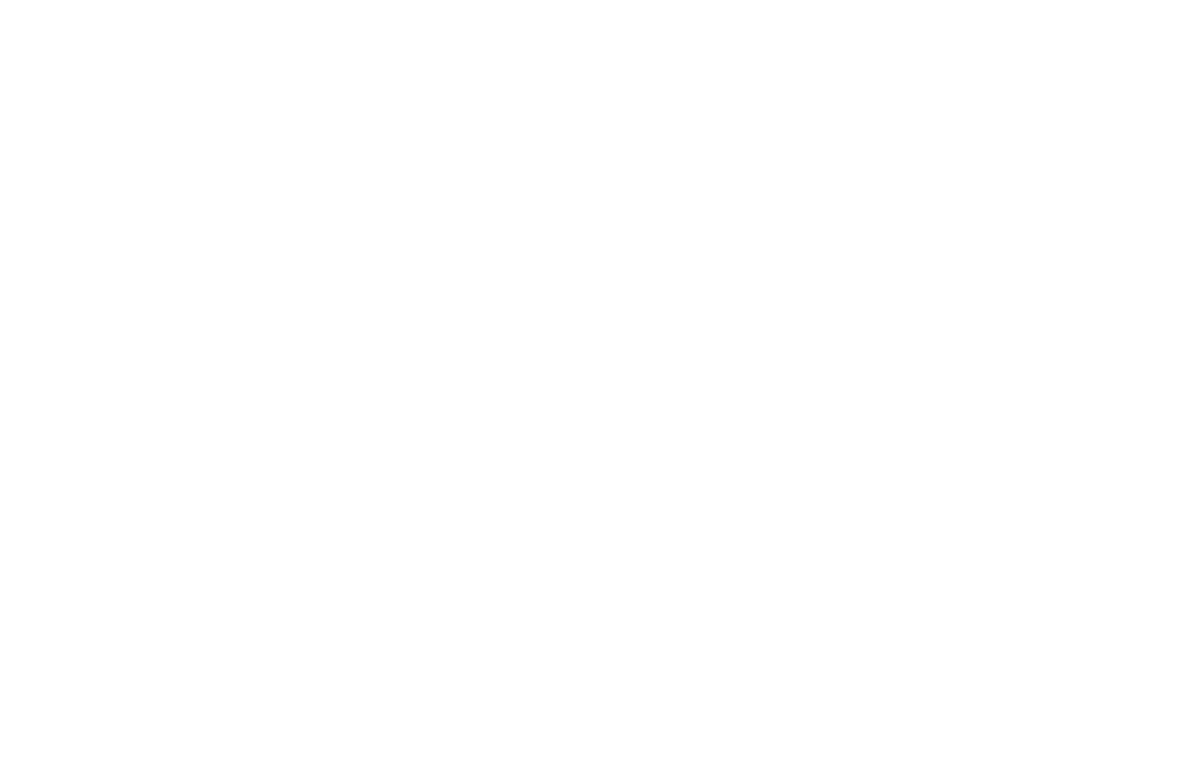 友達や家族と旅行に行ったり、美味しいものを食べている時