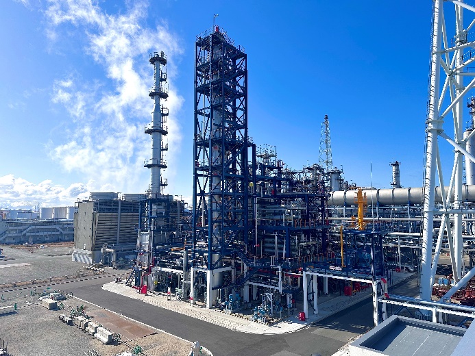 コスモ石油堺製油所内のSAF製造装置