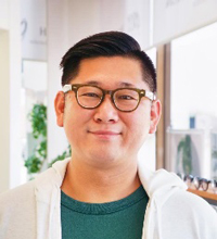 メガネ山口（YouTuber／ゴミ拾い活動家）