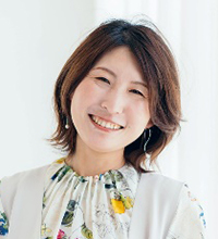 安部 あずみ（イベントMC）