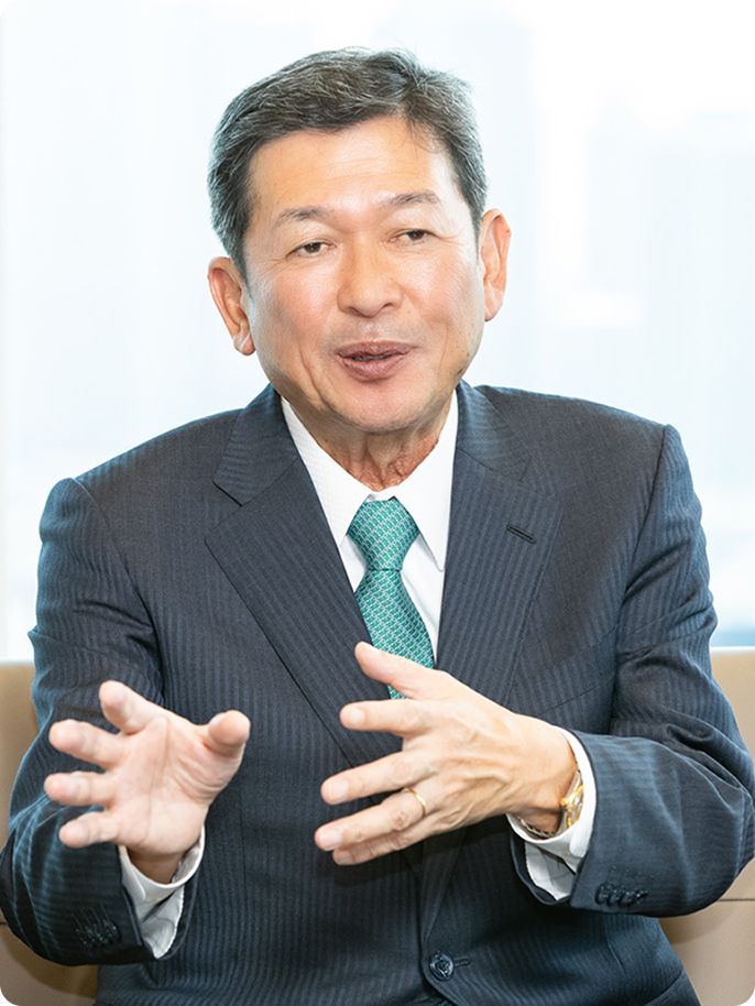 高山直樹氏